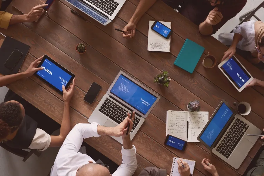 Treinamento-Segmentado-em-Privacidade-O-Que-Funciona-para-CEO-DPO-e-Estagiário